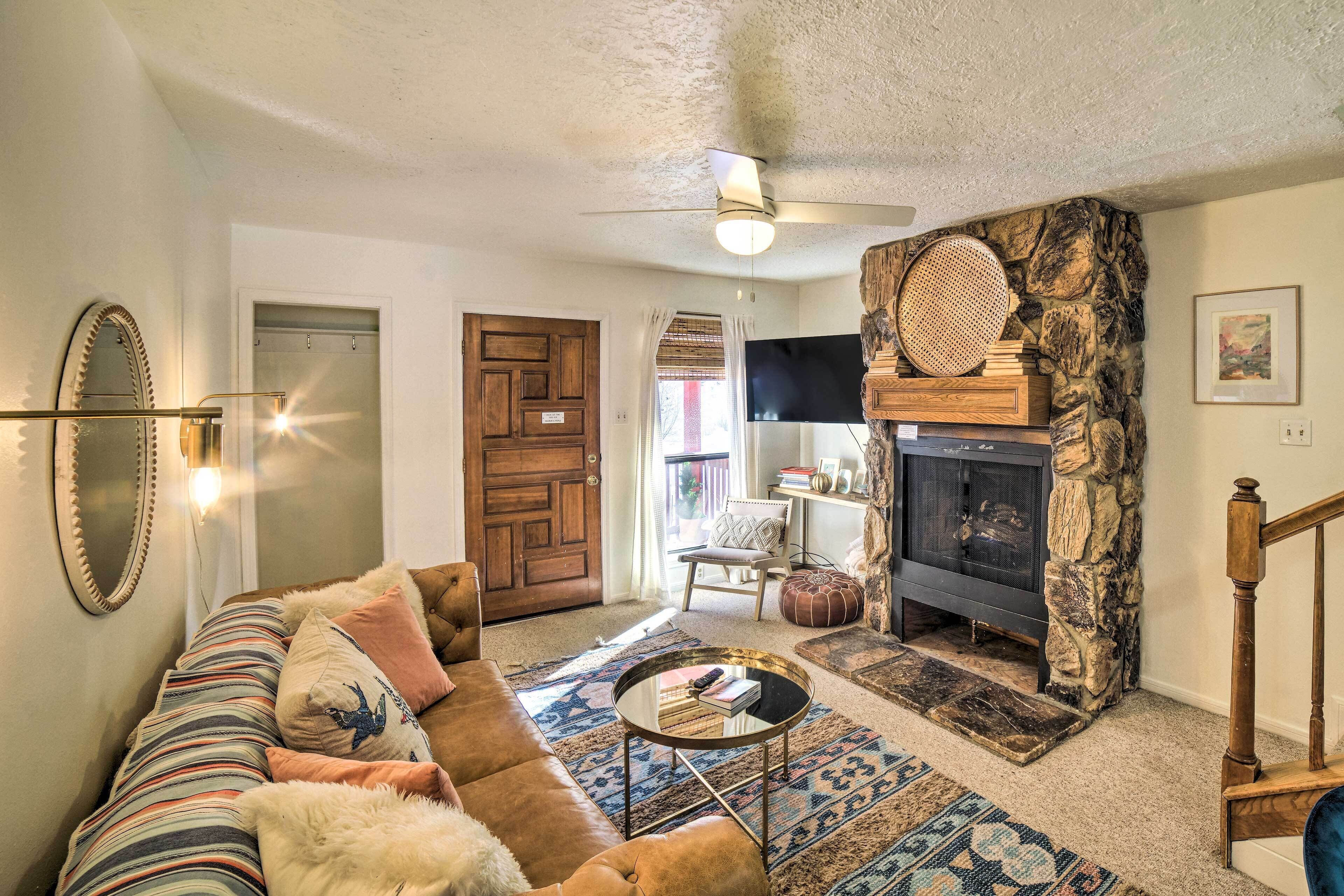 'Skye Retreat Red River' Condo: Near Skiing!