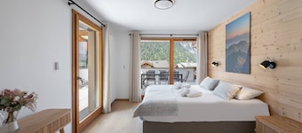 Close to the centre, new flat with 4 bedrooms and 3 bathrooms