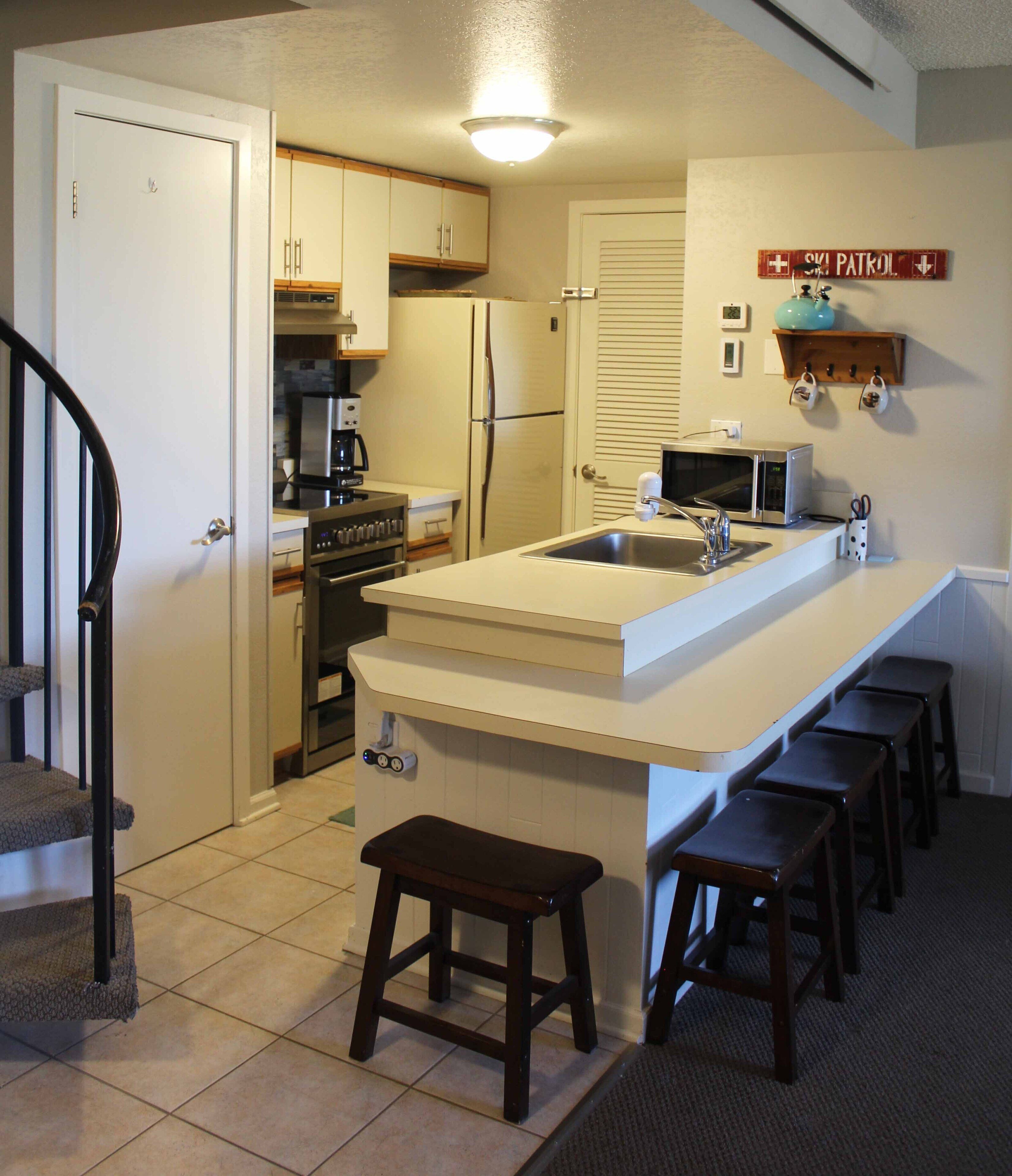 Lovely 2 Bedroom/ Loft Condo in Granby Ranch with Beautiful Mountain Views.