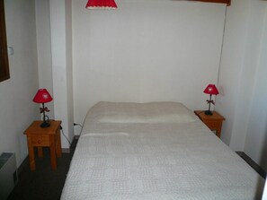 1 Schlafzimmer