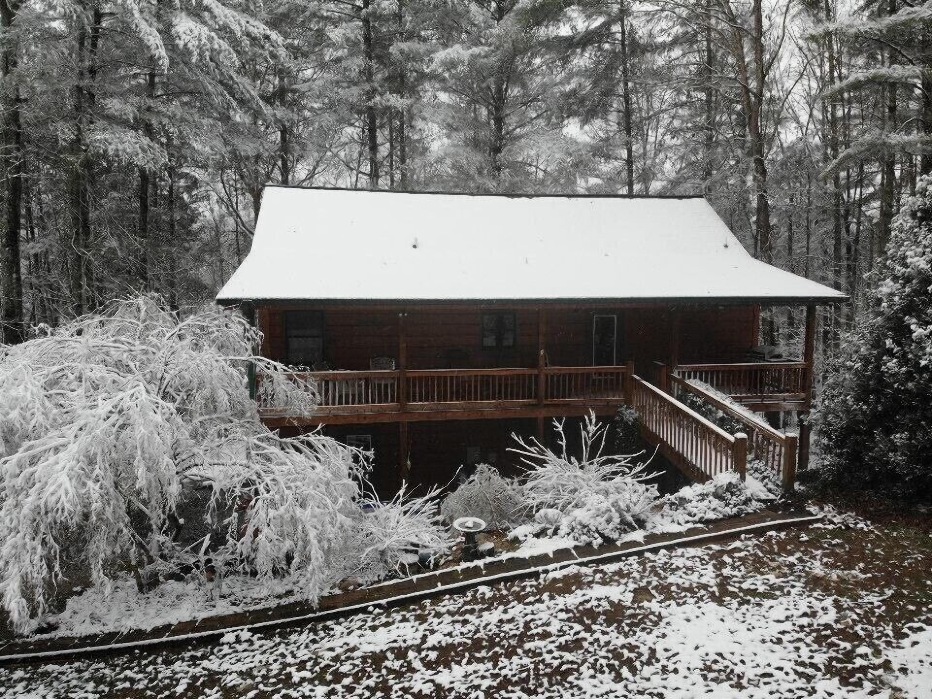 Fightingtown Cabin Retreat, Dog-friendly