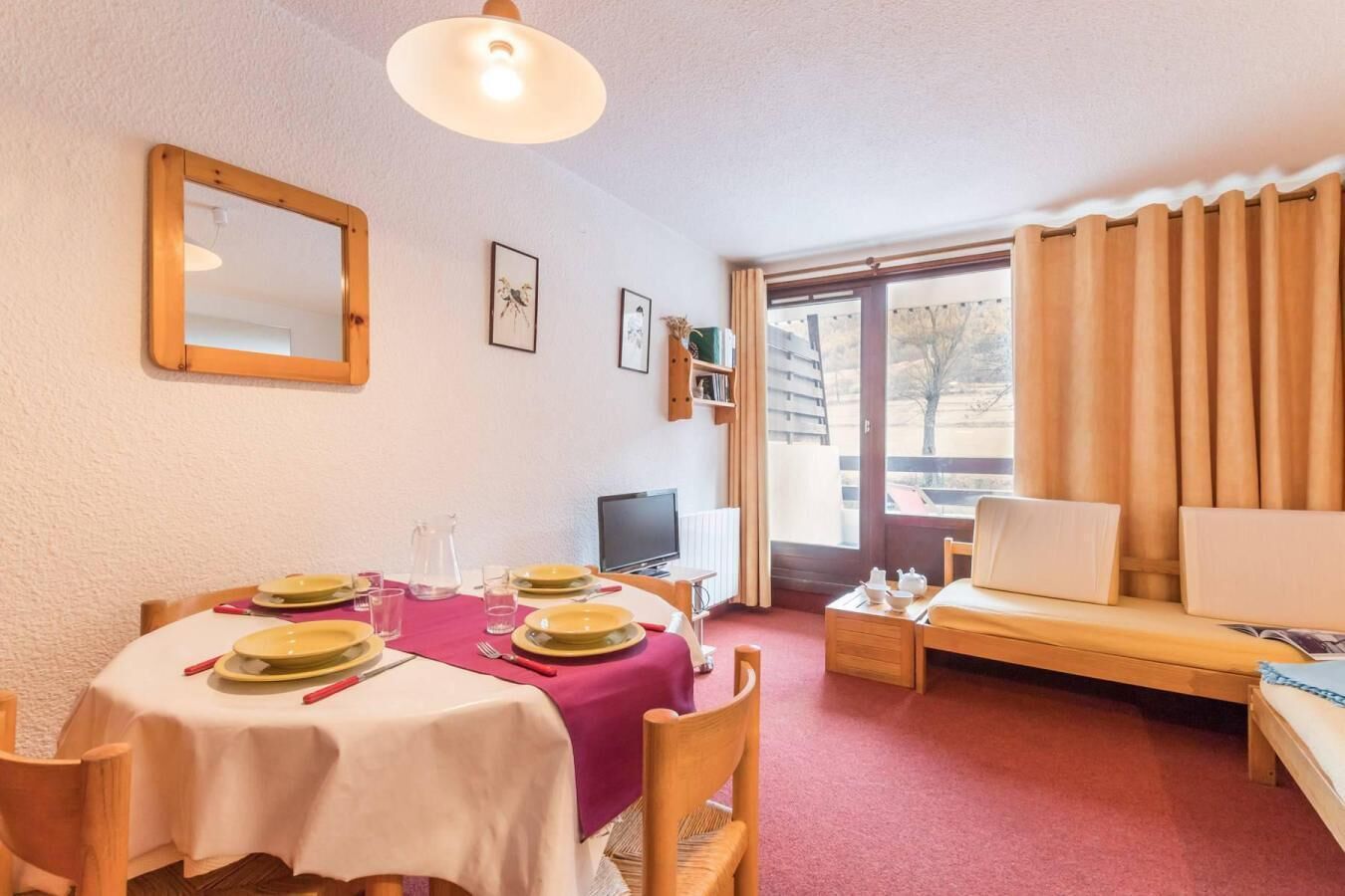 À 150m des pistes de ski, 1er étage, télévision, casier à ski, 28m², Serre Chevalier