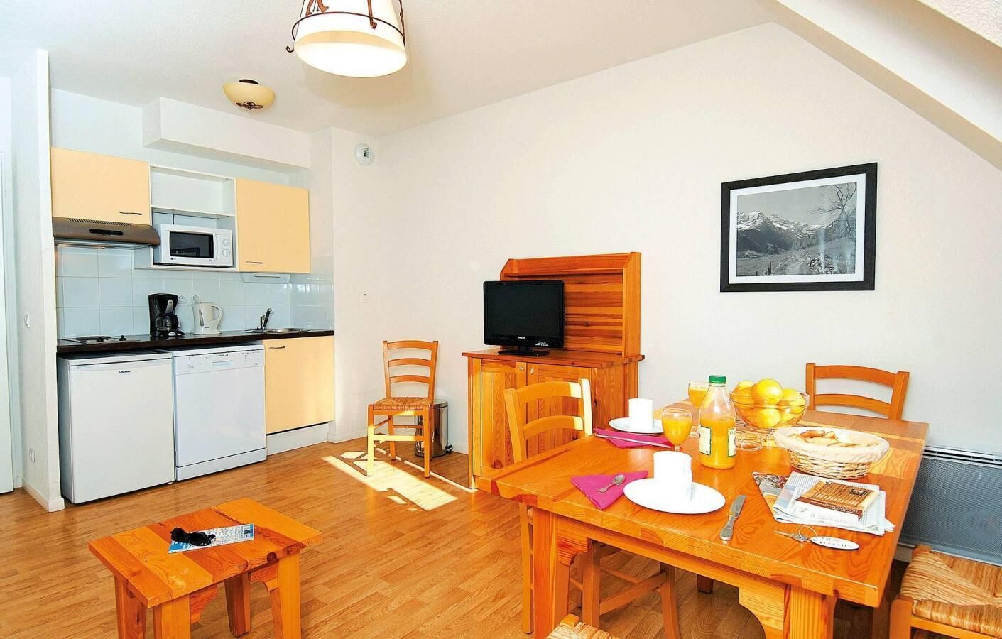 100m from ski lifts, tv, ski locker, 23m², Luchon-Superbagnères