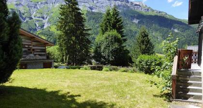 Chalet, view mountain, sauna, fireplace or stove, parking, tv, ski locker, 360m²