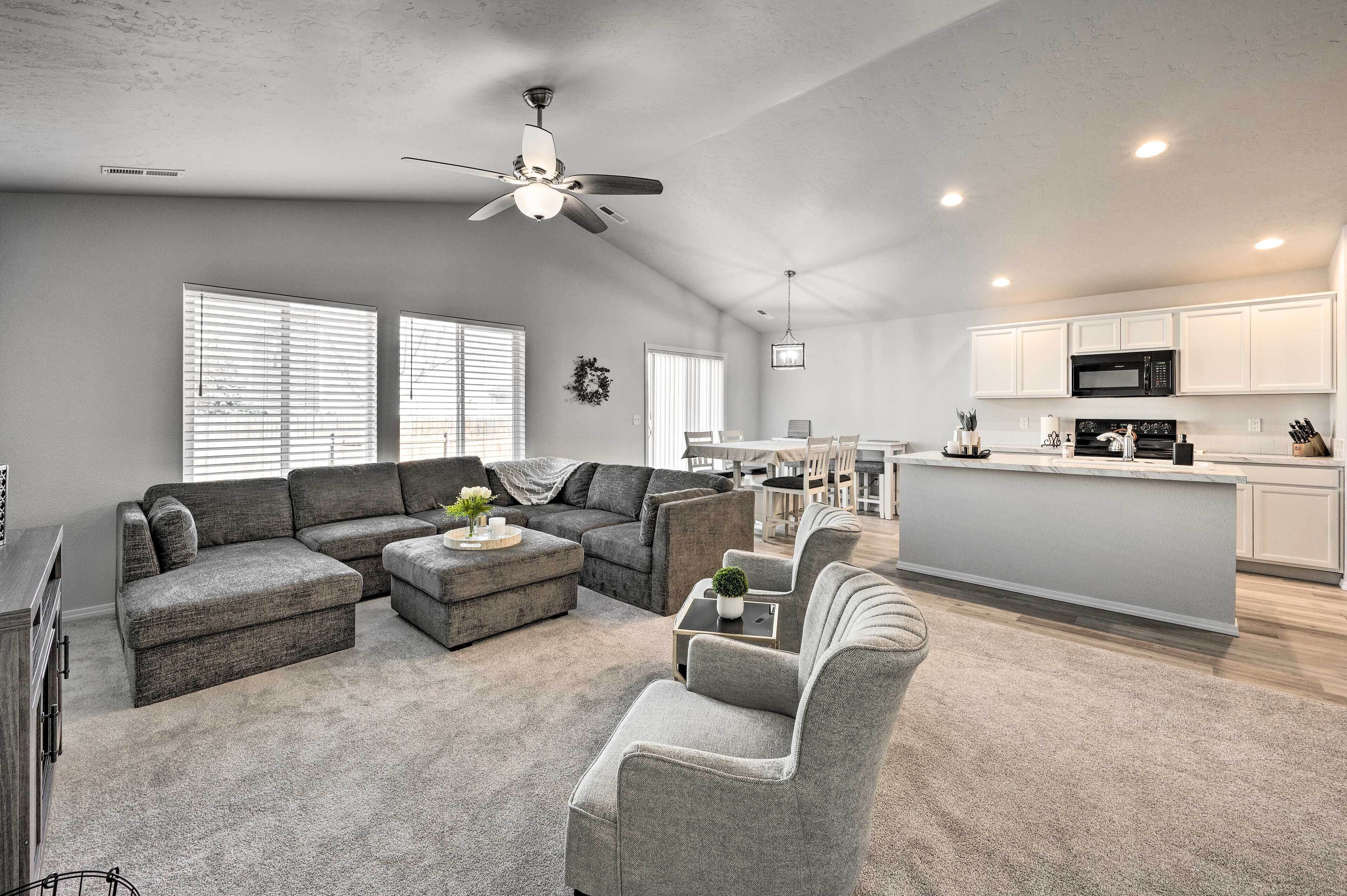 Newly Built Caldwell Home w/ Yard, Near Downtown!