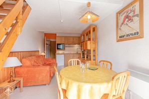 Interior - 150m from resort center, 2nd floor, balcony, tv, ski locker, 29m², Aussois (Aussois)