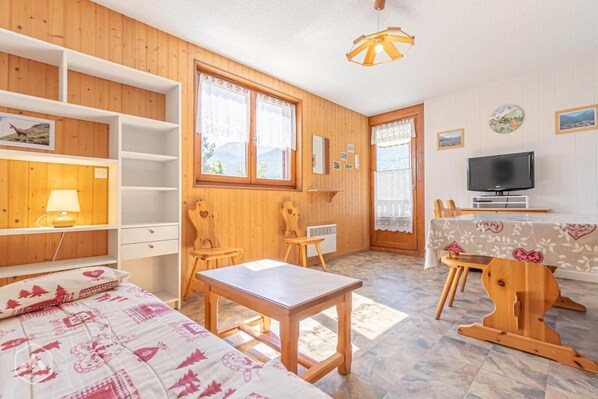 1 bedroom, WiFi - 350m from resort center, Ground floor, balcony, tv, 37m², Aussois (Aussois)