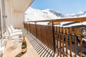 Outdoor dining - 100m from shops, 3rd floor, balcony, tv, ski locker, 71m², Tignes (Tignes)