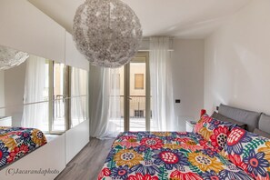 2 bedrooms