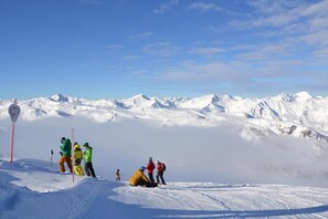 Snow and ski sports
