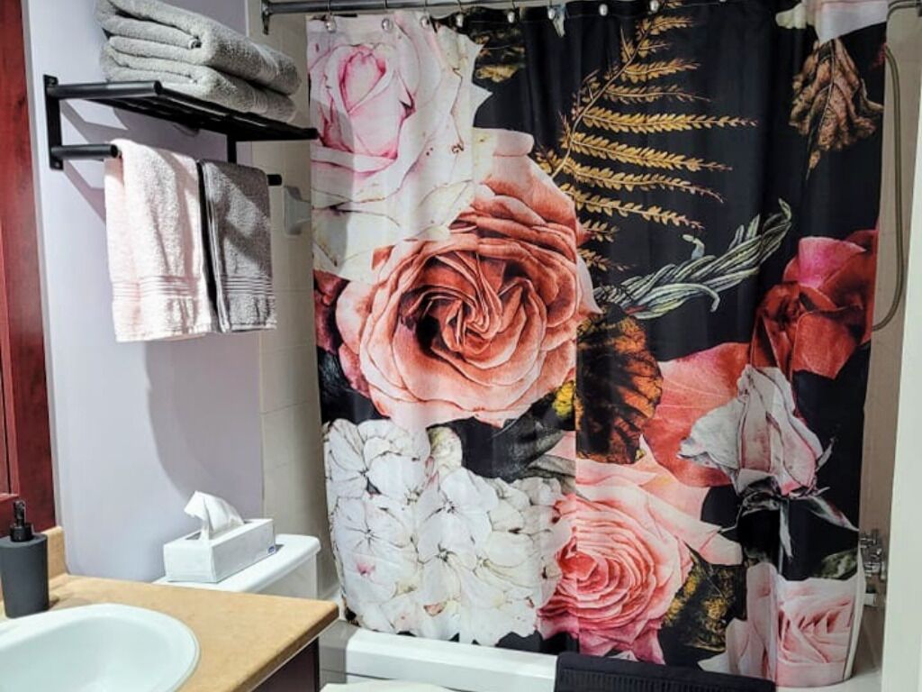 The Romantic of Magog: mountain & ski getaway