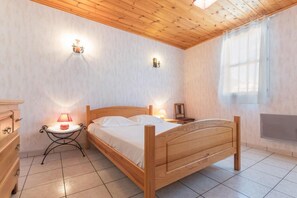 3 camere, Wi-Fi (a pagamento)