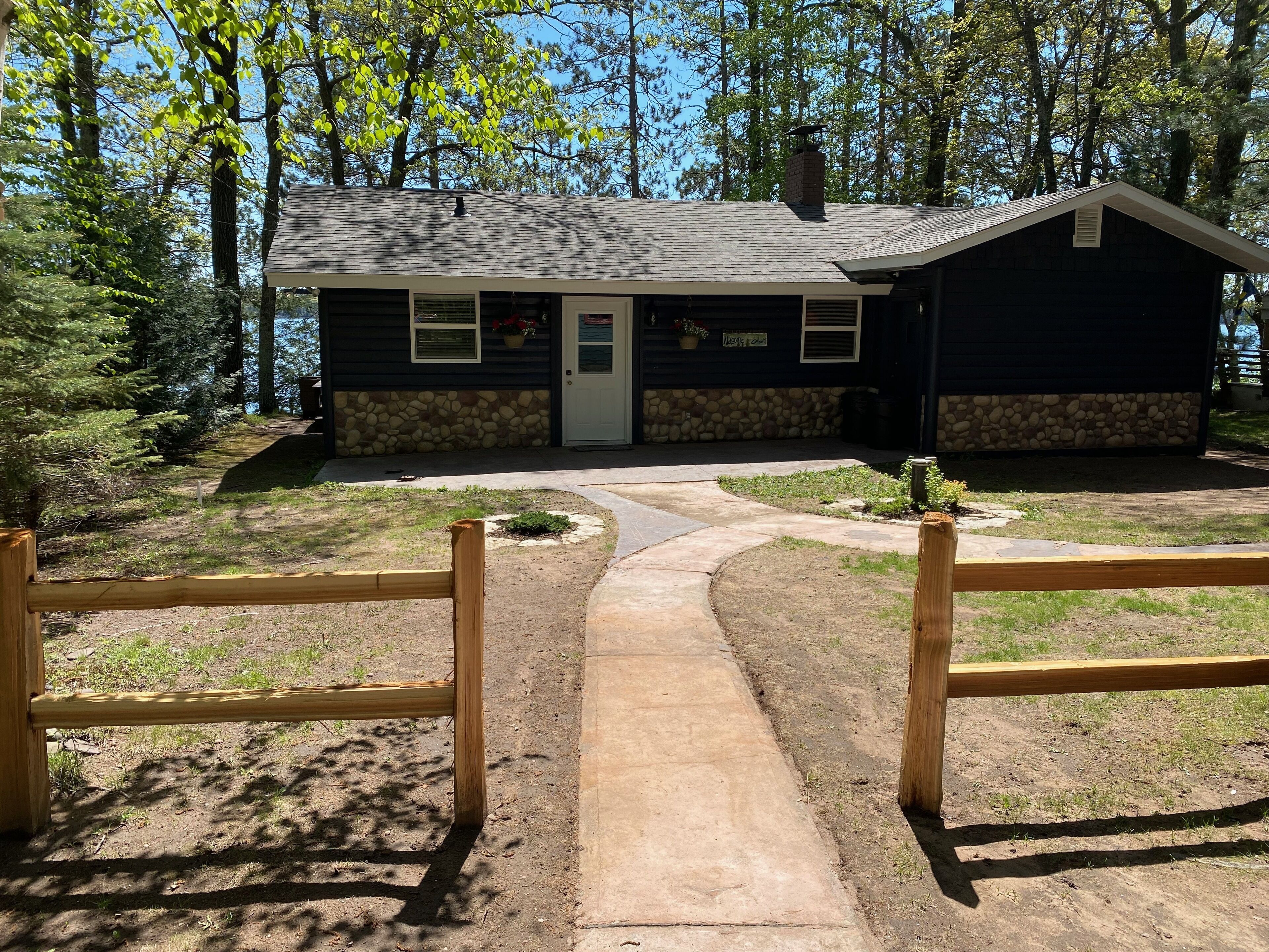 Cozy Hartnett Lodge on Lac Courte Oreilles