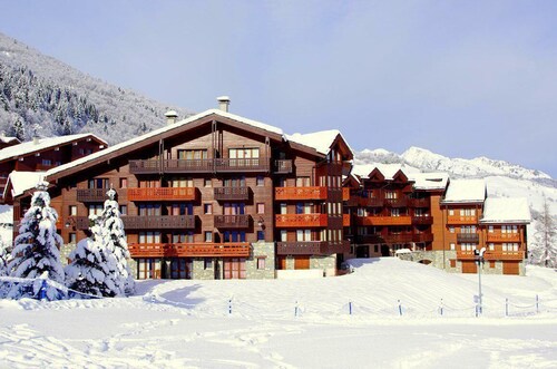 300m du centre station, 1er étage, vue montagne, balcon, casier à ski, 50m², Valmorel