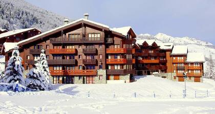 300m du centre station, 1er Ă©tage, vue montagne, balcon, casier Ă ski, 50mÂČ, Valmorel