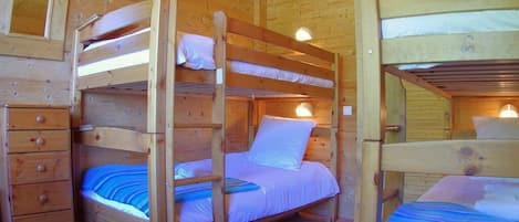 2 bedrooms, WiFi