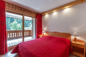 2 bedrooms - 300m from ski slopes, balcony, parking, tv, 62m², Méribel-Mottaret (Méribel - Les Allues)