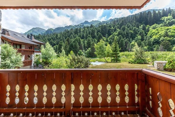 Property grounds - 300m from ski slopes, balcony, parking, tv, 62m², Méribel-Mottaret (Méribel - Les Allues)