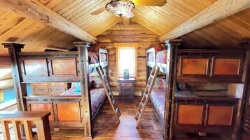 6 bedrooms, iron/ironing board, travel crib, free WiFi