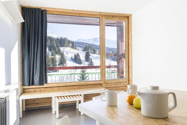 Interior - 10m from ski slopes, 15th floor, balcony, tv, 54m², Les Arcs (Les Arcs)