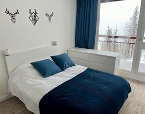 Internet - 8th floor, view ski slopes, balcony, 54m², Les Arcs (Les Arcs)
