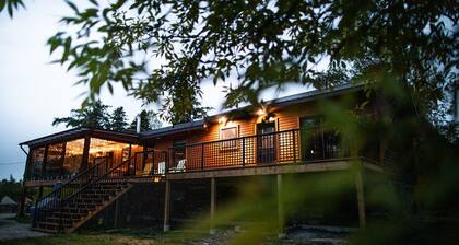 "Paradise" 66 Acres of Private Trails & 200' Waterfront