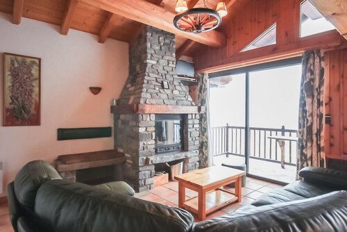 Chalet, wifi, view panoramic, balcony, tv, ski locker, 150m², La Rosière