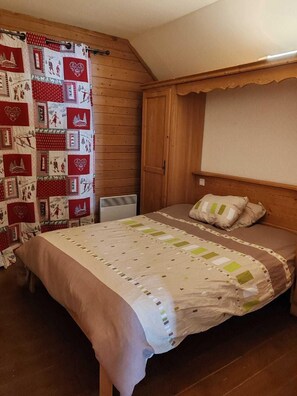 4 bedrooms