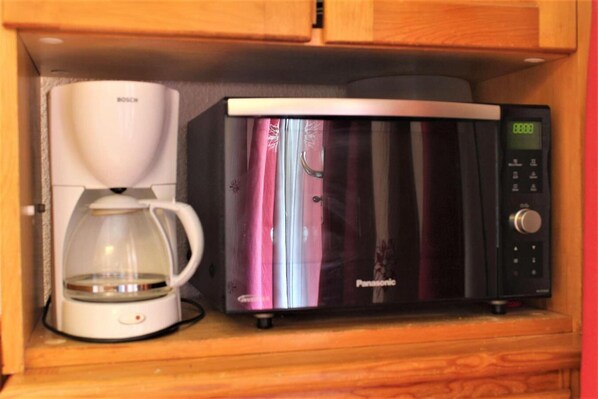 Frigorifero, forno, lavastoviglie