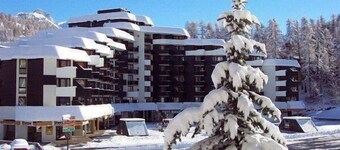 100m from ski slopes, 1st floor, balcony, tv, ski locker, 38m², Vars