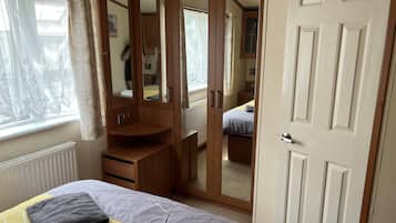 2 habitaciones y ropa de cama