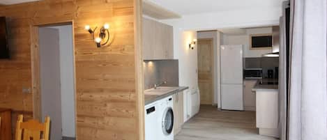 Kühlschrank, Ofen, Geschirrspüler