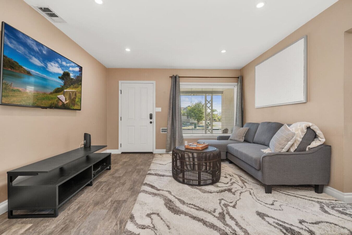 Fernseher, Netflix, Streaming-Dienste