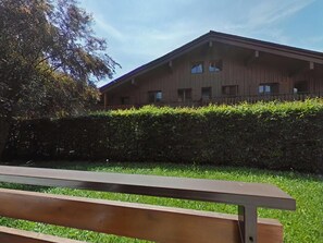 Property grounds - Ground floor, balcony, tv, 31m², Le Grand Bornand (Le Grand-Bornand)