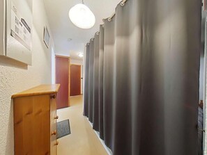 Interior - Ground floor, balcony, tv, 31m², Le Grand Bornand (Le Grand-Bornand)