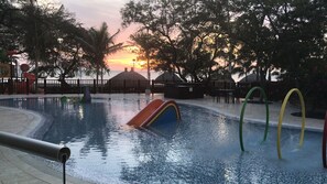 Udendørs pool