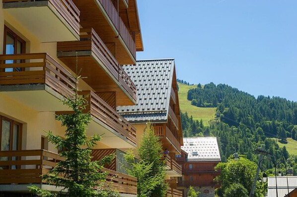Exterior - 100m from ski slopes, floor -2, balcony, parking, ski locker, 33m², Valloire (Valloire)