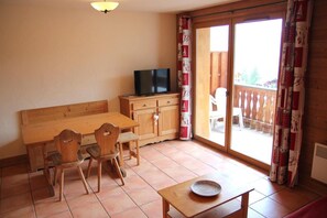 Living area - 1st floor, balcony, ski locker, 40m², Pra Loup (Pra Loup)