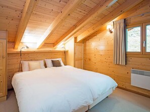 3 室のベッドルーム、WiFi、ベッドシーツ