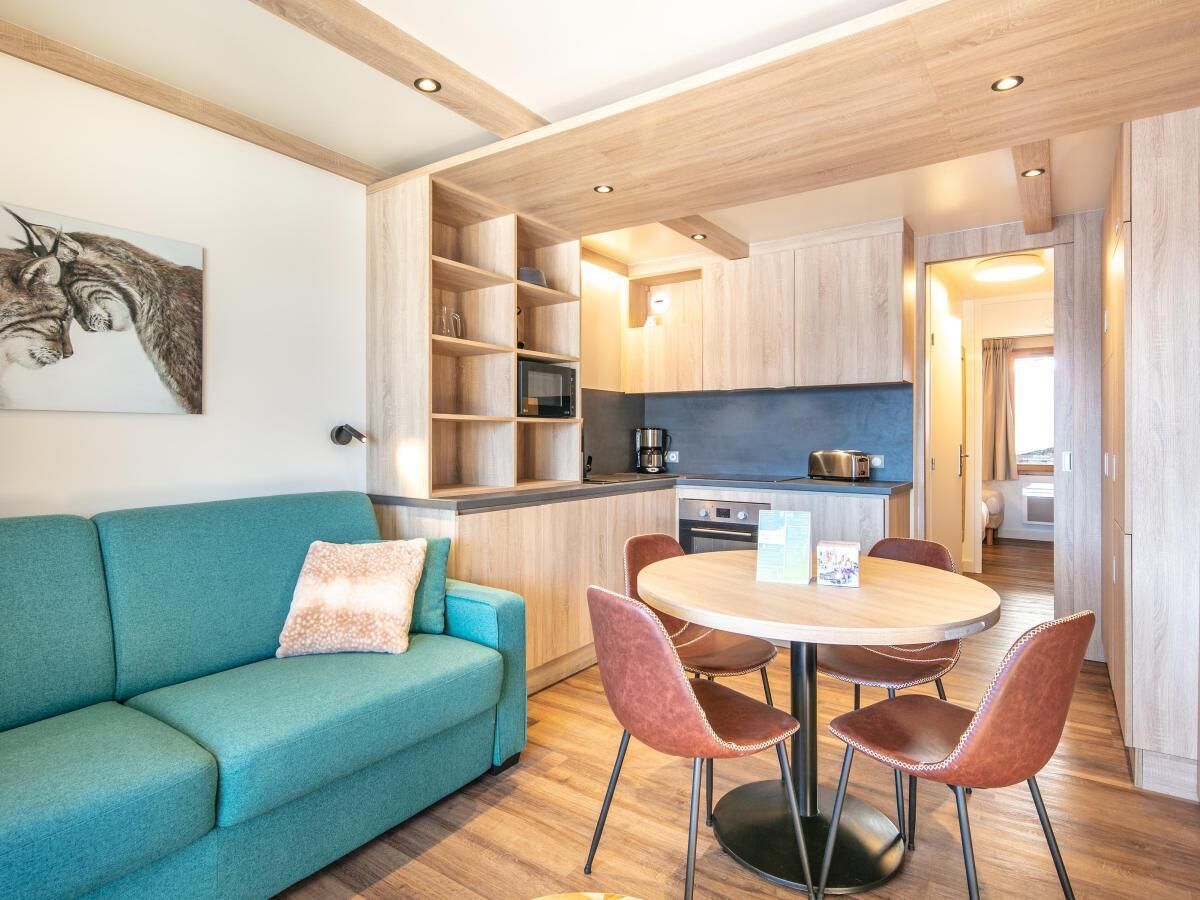 À 200m des pistes de ski, terrasse, balcon, parking, télévision, casier à ski, 32m², Valmorel