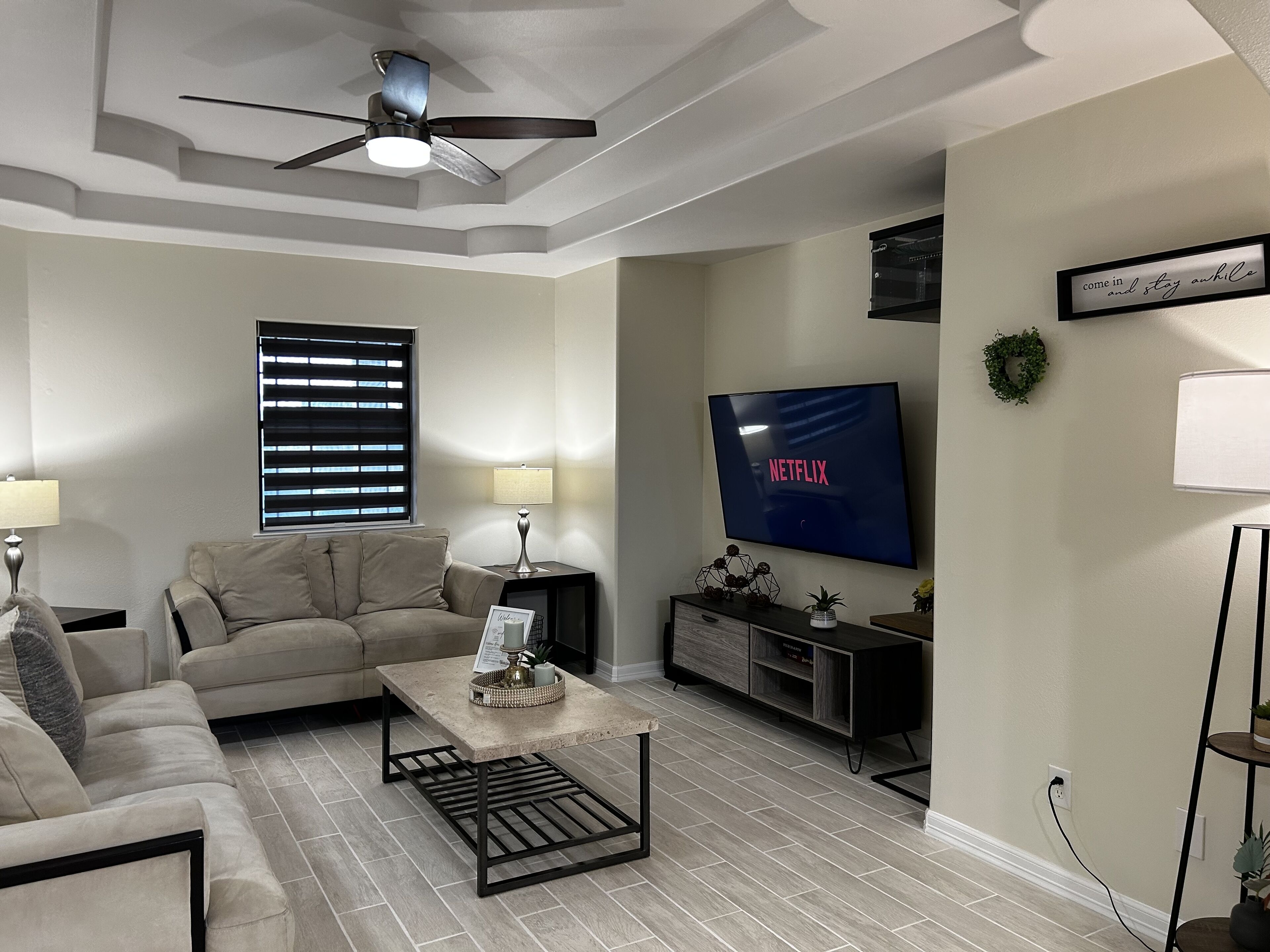 Cozy Family-sized Townhome