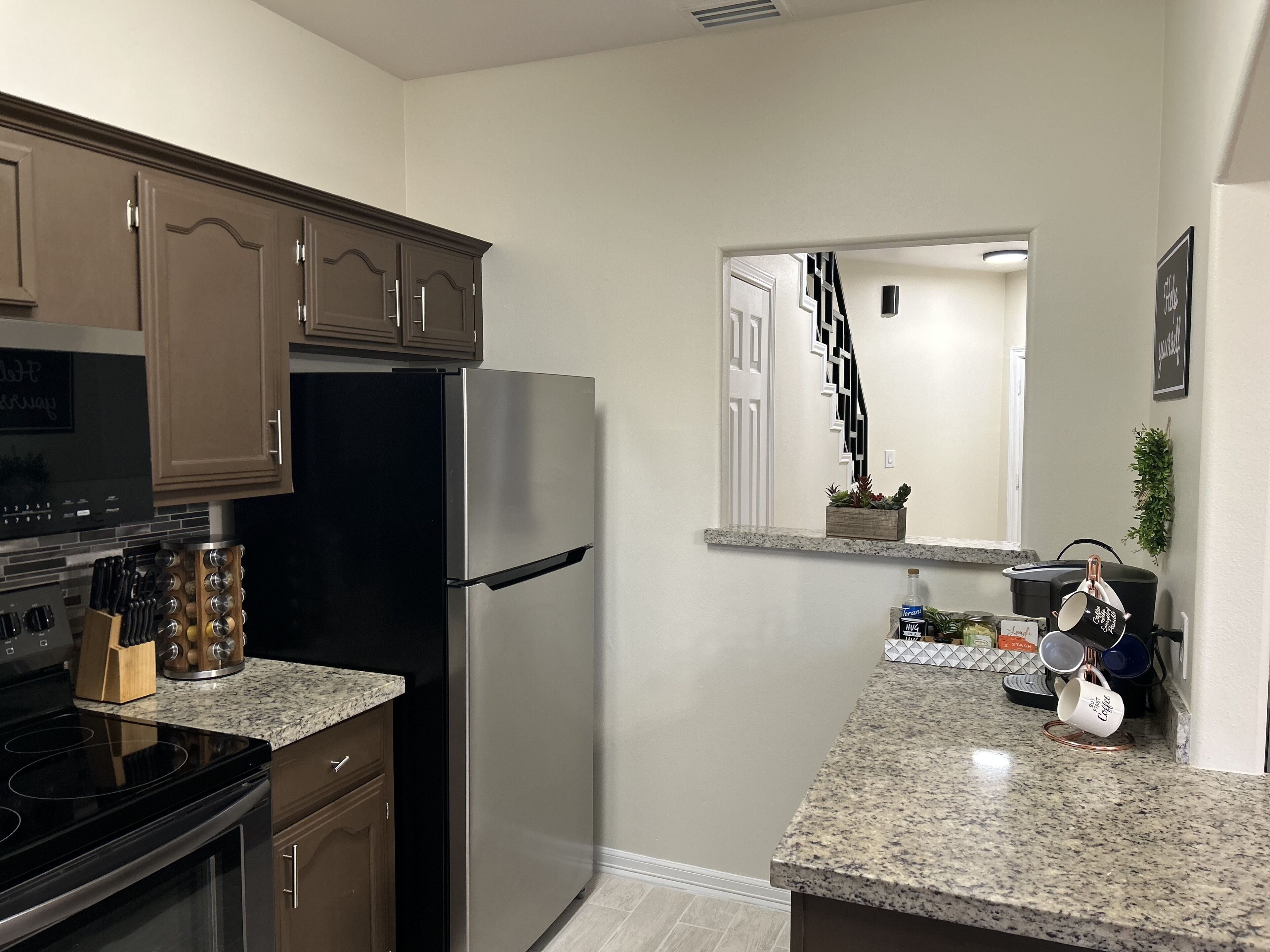 Cozy Family-sized Townhome