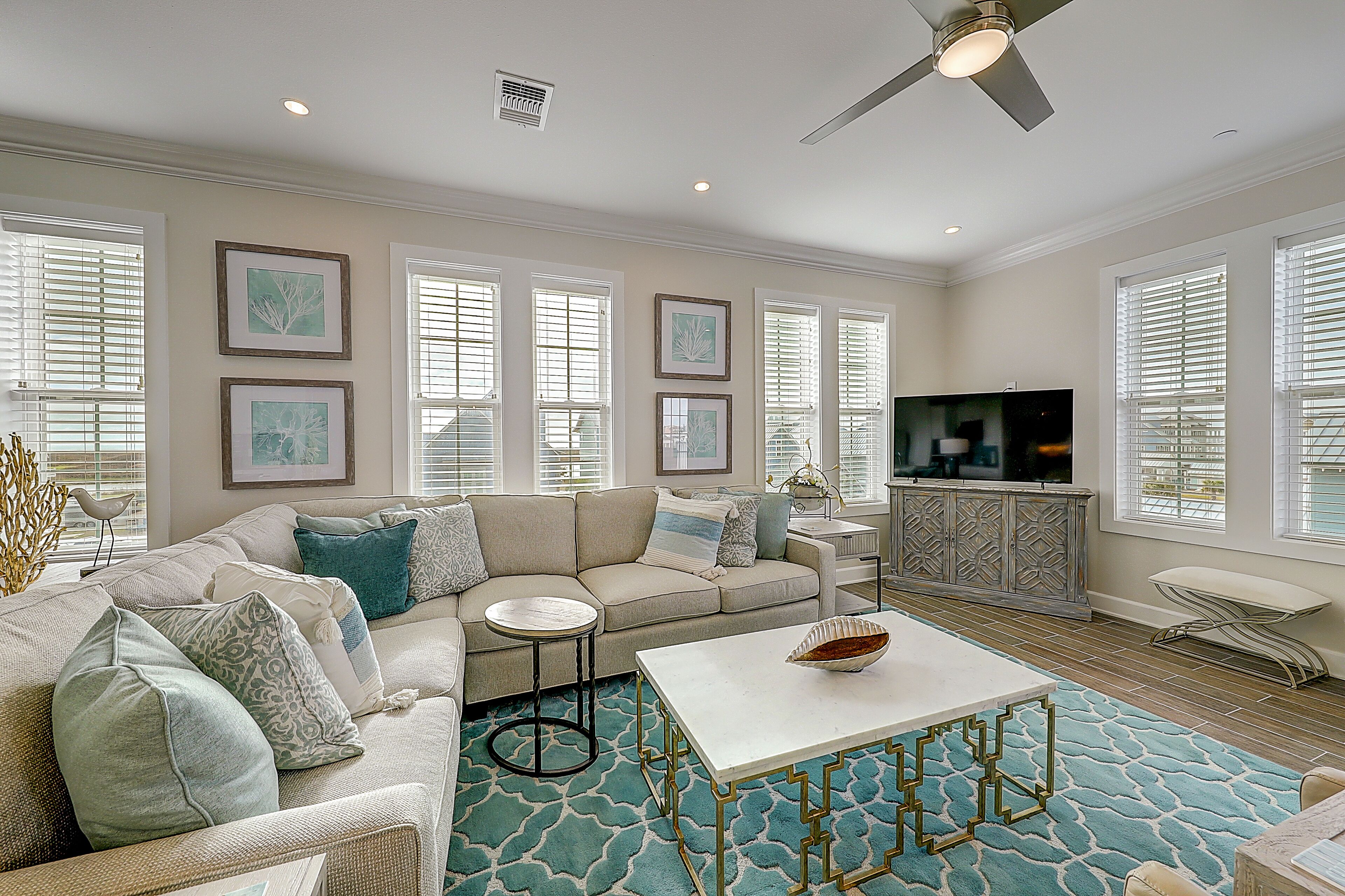 3rd-Floor Resort Condo Near Beach w/Balcony, Shared Heated Pool & Golf On-Site