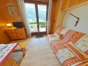 Living area - Floor -1, view mountain, terrace, tv, 22m², Le Grand Bornand (Le Grand-Bornand)