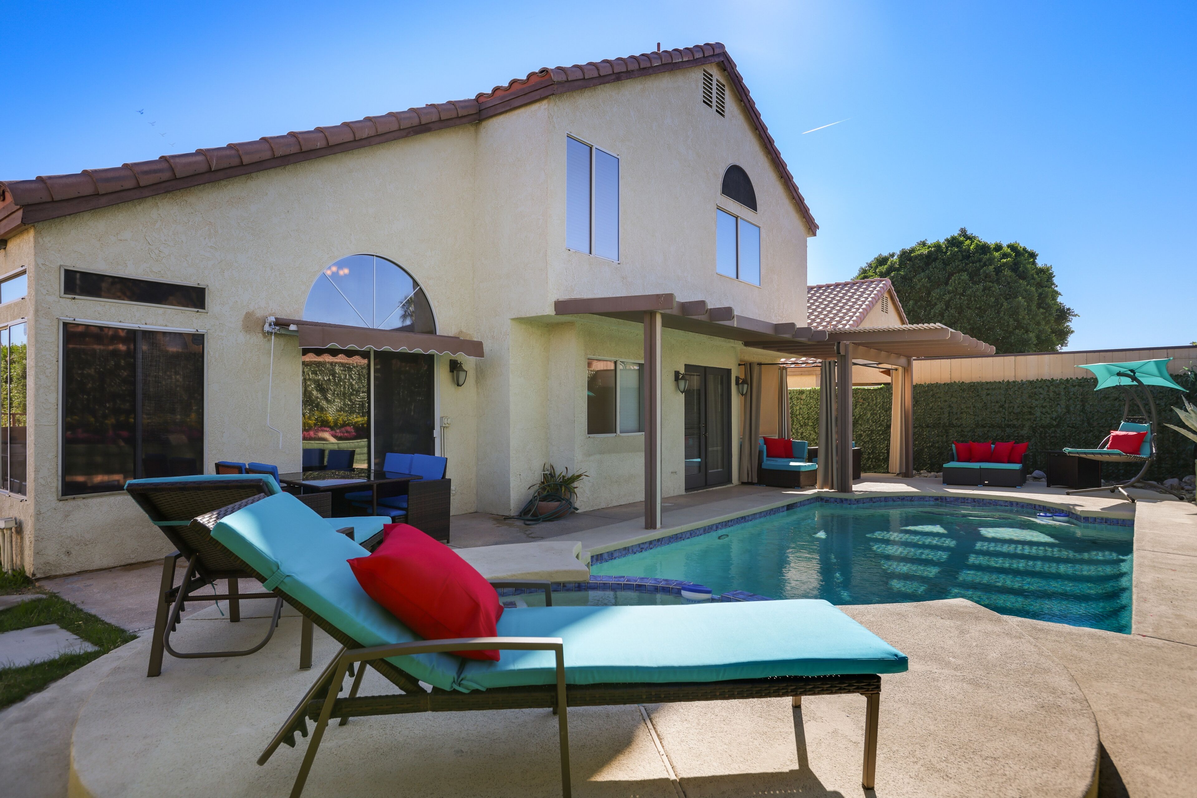 Fantastic desert gem with private pool, spa, grill & RV parking - near Coachella