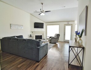Smart TV, fireplace, video games