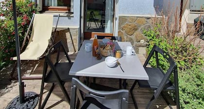 Chalet, 300m from ski slopes, terrace, parking, tv, 61mÂČ, Serre Chevalier