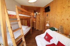 2 bedrooms, WiFi - 10m from resort center, Ground floor, balcony, tv, 58m², Tignes (Tignes)