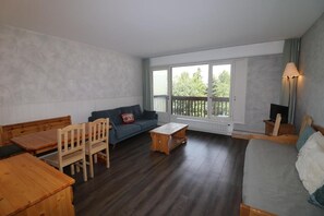 Living area - 150m from resort center, 1st floor, balcony, tv, ski locker, 42m², Tignes (Tignes)