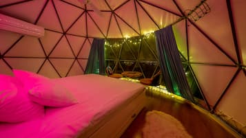 Luxury Tent | Living area